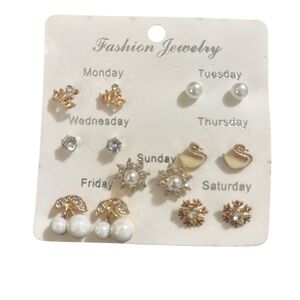 Fashion Jewelry Gold and Pearl Earring Set